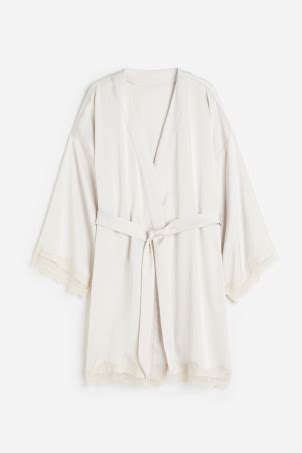 Women's Bath Robes & Housecoats | Fluffy Robes | H&M IN