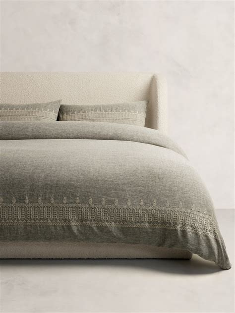 Heirloom Embroidered Linen Duvet Cover | Banana Republic