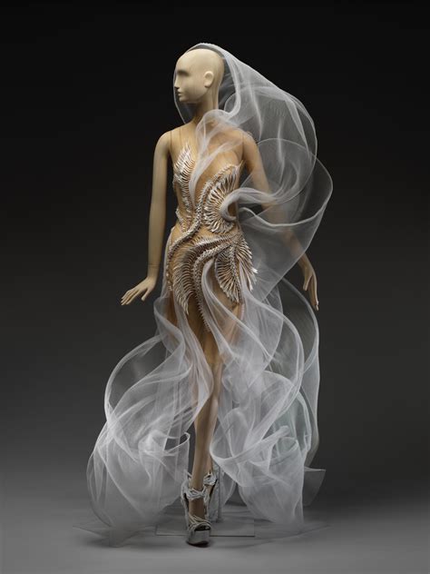 Iris Van Herpen Paris, Frankreich. 04th July, 2022. IRIS VAN HERPEN