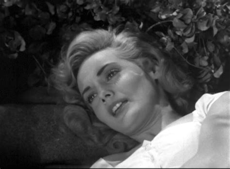 Runaway Daughters (1956)