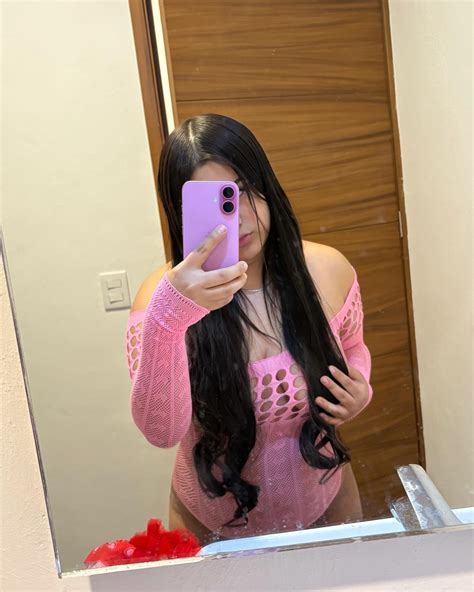 Jenni Navarrete (@jenninavarrete) • Instagram photos and videos