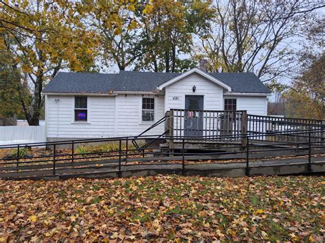 Golden Moon Spa | Massage Parlors in Raynham, MA | (508) 813-5668 - HOT.com