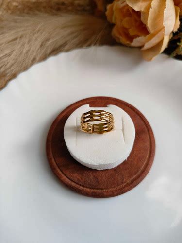 Line Finger Ring | Sapphire Accessorize