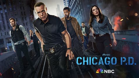 ‘Chicago P.D.’ Star Reveals Secret Pregnancy - PopCulture.com
