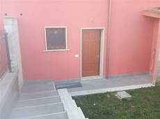 vendesi appartamenti a roma vendesi porzione di villa a sacrofano roma vendesi appartamenti a roma vendesi porzione di villa a sacrofano roma