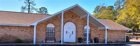 McLaughlin Twin Cities Funeral Home & Cremations - Niceville, FL
