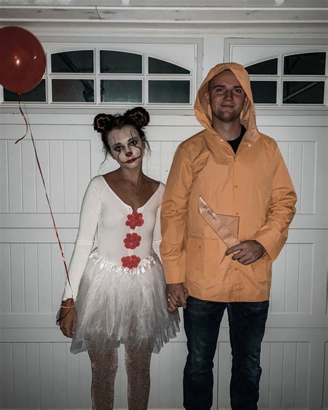 Pennywise and Georgie Halloween Costume | Couples halloween outfits ...