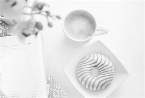 Bring Me Back by B.A. Paris - Building Our Story