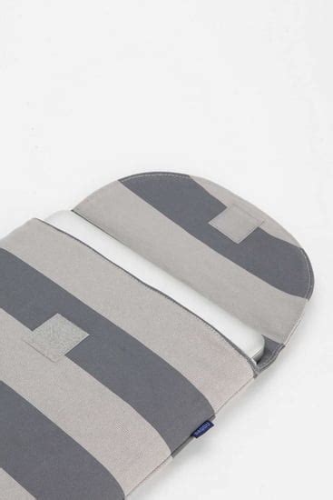 High-Tech Case 的图像结果