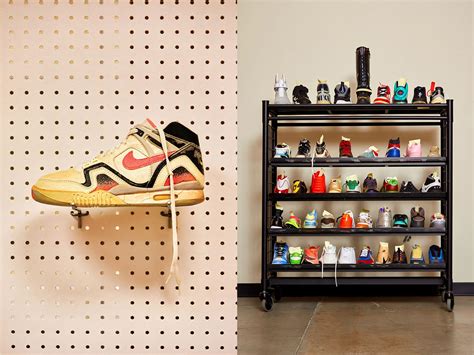 Like Mike Shoes On Wire