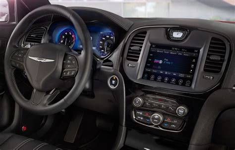 Uconnect Software Update Chrysler 的图像结果