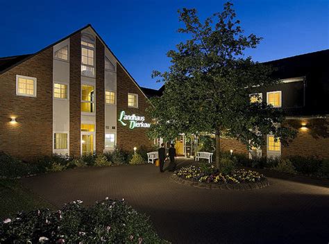 HOTEL LANDHAUS DIERKOW (Rostock) - Hotel Reviews, Photos, Rate ...