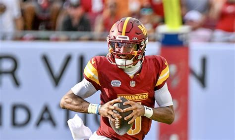 Jayden Daniels Arm Injury Update: What Did Experts Say About His Future ...