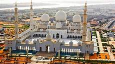 Abu Dhabi Mosque Hd Wallpaper by Abu Dhabi Sheikh Zayed Grand Mosque United Arab Emirates Abu Dhabi Mosque Hd Wallpaper