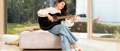 Yamaha FS80C Concert Cutaway Acoustic Guitar – Black, Spruce Top, 6 ...