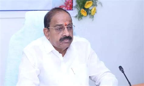 రైతు రుణమాఫీకి రేషన్‌కార్డు నిబంధనపై మంత్రి తుమ్మల వివరణ | Telangana ...