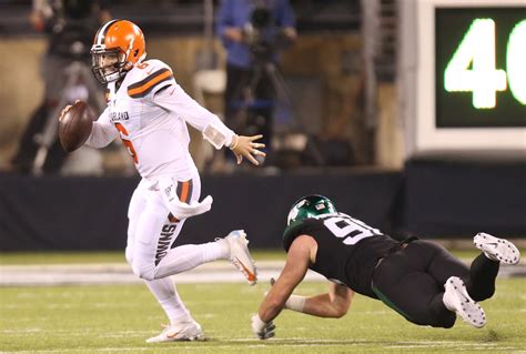 Freddie Kitchens defends keeping Baker Mayfield in until the end vs ...