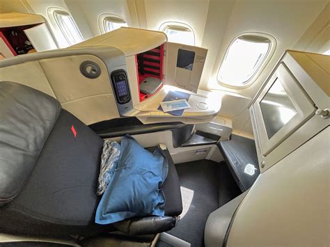 Boeing 777 Business Class 的图像结果
