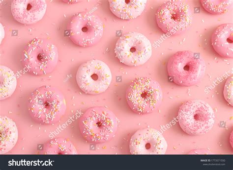 Pink Donuts Wallpaper