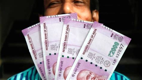 7वां वेतन आयोग: लंबे इंतजार के बाद केंद्रीय कर्मचारियों के पेंशन-भत्ते ...