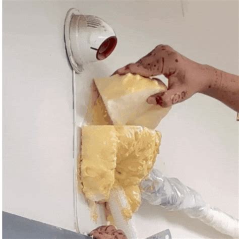 Expanding Foam Spray — Hey Shoppers