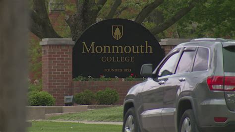 Survey shows 98% of Monmouth College's 2023 graduates are either ...