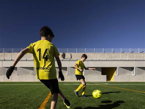 Sportsfield Grandstand Design 的图像结果