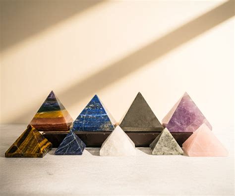 Pyramid – Blessings Crystal