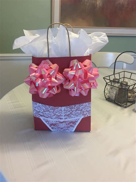 Gift Bag Ideas For Bachelorette Party at Jett Loretta blog