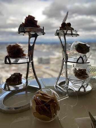 THE LOUPE LOUNGE, Seattle - Restaurant Reviews, Phone Number & Photos ...