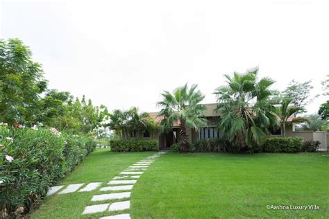 Villa in Sanand at the Best Price | cozycozy