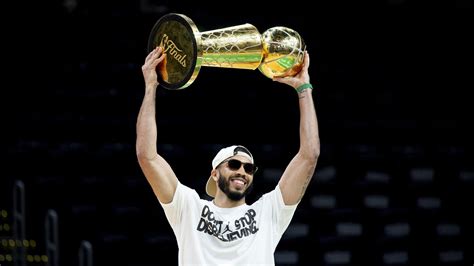 Celtics, Jayson Tatum agree to new contract after NBA title-winning ...