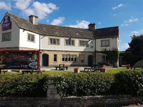 Lunch with friends - Reviews, Photos - Toby Carvery Brockworth ...