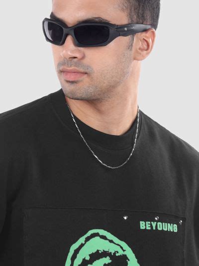 Buy Oversized T-shirts for Men Online | 50\% OFF | Beyoung