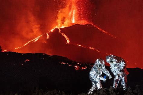 Mount Rainier Volcano Eruption