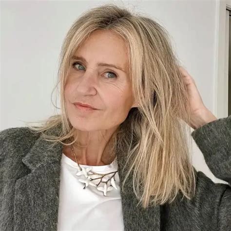 Cómo parecer más jóven: 9 trucos estilosos de vestir que te quitan años