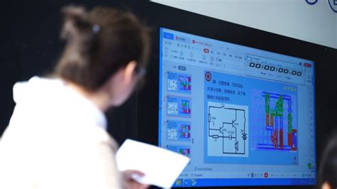 2012年全国青少年电子制作锦标赛在广州顺利举行--中国数字科技馆