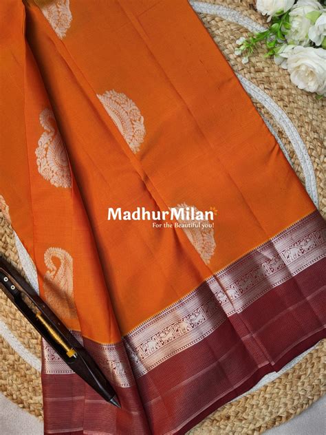 KANCHI BUTTA BORDER SAREE ORANGE MAROON – Madhur Milan