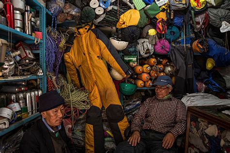 On Everest, a trail of old and faulty oxygen equipment