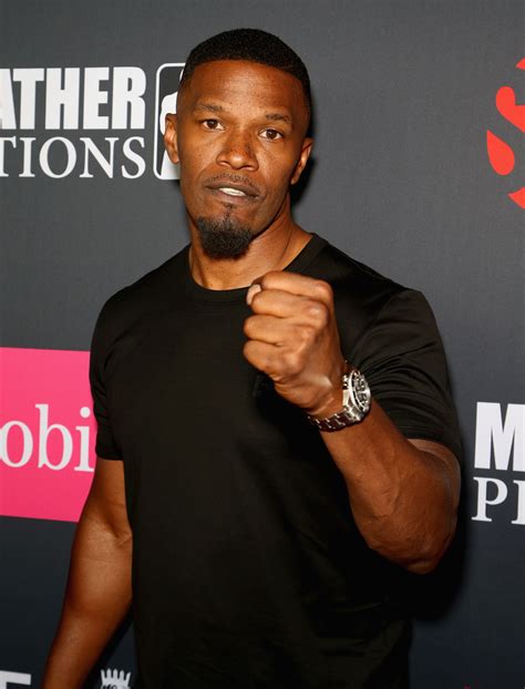 Jamie Foxx To Portray Mike Tyson In Biopic Movie!