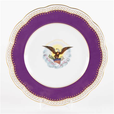 Abraham Lincoln Replica White House China Lot | RR Auction