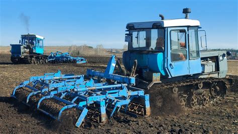 Посевная 2023. Гусеничные трактора делают свою работу лучше всех😎 ...