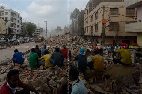 Buy Demolition at East Lakshmi Nagar by MCD Workers Pictures, Images ...