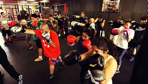 Boxing Class 的图像结果