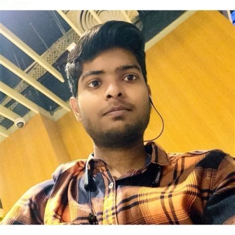 Vansh - Computer programming teacher in Ghaziabad - ₹1000/h