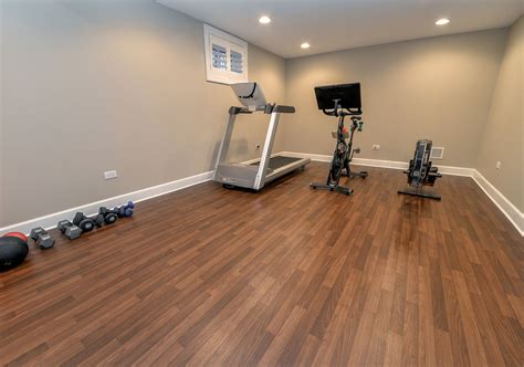 Best Home Gym Flooring & Workout Room Flooring Options-12_Sebring ...