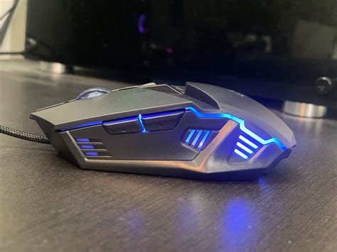 Evofox Shadow Review: Entry-level mouse for casual gamers