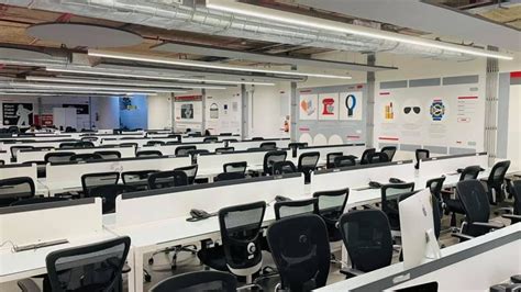 Tata CLiQ Office Photos