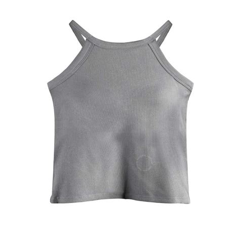 10 Model Tank Top Wanita Terbaik untuk Gaya dan Kenyamanan