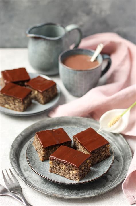 Brzi kolač sa makom i jabukama - Mystic Cakes